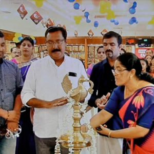 ചെമ്മണ്ണൂര്‍ ഇന്റര്‍നാഷണല്‍ ജ്വല്ലേഴ്‌സ് അങ്കമാലി ഷോറൂമില്‍ മെഗാ ഓഫര്‍; 30000 രൂപയുടെ ഗോള്‍ഡ് പര്‍ച്ചേയ്‌സ് ചെയ്യുമ്പോഴും 10000 രൂപയുടെ ഡയമണ്ട് പര്‍ച്ചേസ് ചെയ്യുമ്പോഴും ഒരു ഗോള്‍ഡ് കോയിന്‍ സൗജന്യം!