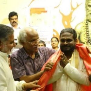 മുരുകദാസ് ചന്ദ്രന് പെരിഞ്ചെല്ലൂർ സംഗീത സഭയുടെ ആദരവ് മുരുകദാസ് ചന്ദ്രന് പെരിഞ്ചെല്ലൂർ സംഗീത സഭയുടെ ആദരവ്