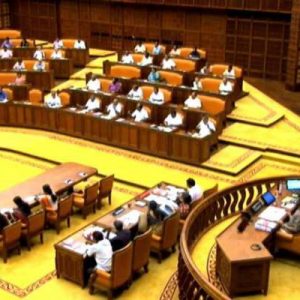 പതിനാറാം കേരള നിയമസഭയിൽ എംഎൽഎമാരുടെ സത്യപ്രതിജ്ഞ; പ്രോടേം സ്പീക്കർ ജി സുധാകരൻ സത്യവാചകം ചൊല്ലി കൊടുത്തു