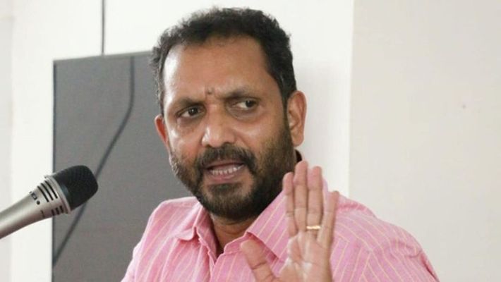 മഞ്ചേശ്വരം തിരഞ്ഞെടുപ്പ് കോഴക്കേസ്: കെ. സുരേന്ദ്രന് തിരിച്ചടി, കോടതിയില്‍ ഹാജരാകണം