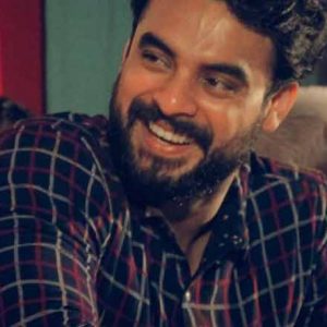 ഷൂട്ടിങ്ങിനിടെ പരിക്കേറ്റ് ചികിത്സയിലായിരുന്ന നടന് ടൊവിനോ തോമസ് ആശുപത്രി വിട്ടു ഷൂട്ടിങ്ങിനിടെ പരിക്കേറ്റ് ചികിത്സയിലായിരുന്ന നടന് ടൊവിനോ തോമസ് ആശുപത്രി വിട്ടു