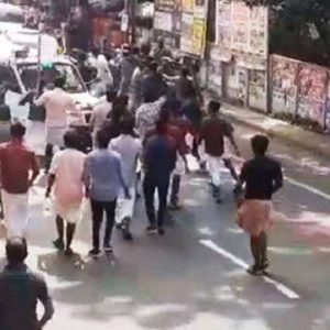 കണ്ണൂരില് യദ്യൂരപ്പയെ തടഞ്ഞ കേസില് അഞ്ചുപേര് അറസ്റ്റില് കണ്ണൂരില് യദ്യൂരപ്പയെ തടഞ്ഞ കേസില് അഞ്ചുപേര് അറസ്റ്റില്