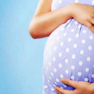 ഭർത്താവിന് പ്രായപരിധി കഴിഞ്ഞതിന്റെ പേരിൽ കൃത്രിമ ഗർഭധാരണം നിഷേധിക്കാനാവില്ല -ഹൈകോടതി ഭർത്താവിന് പ്രായപരിധി കഴിഞ്ഞതിന്റെ പേരിൽ കൃത്രിമ ഗർഭധാരണം നിഷേധിക്കാനാവില്ല -ഹൈകോടതി
