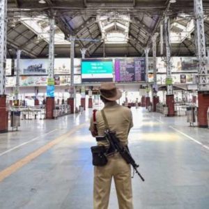 മെ​ട്രോ ന​ഗ​ര​ങ്ങ​ള്‍ റെ​ഡ് സോ​ണി​ല്‍
