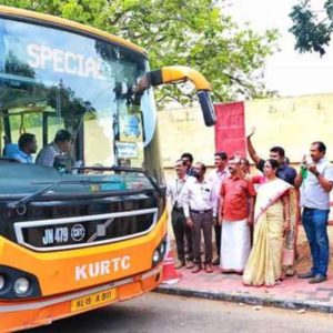കോവിഡ് ആശുപത്രി യാഥാര്ഥ്യമാക്കാനും ജില്ലക്ക് സഹായം നല്കാനും തിരുവനന്തപുരത്തുനിന്ന് പ്രത്യേക മെഡിക്കല് സംഘം കാസര്കോട്ടേക്ക് കോവിഡ് ആശുപത്രി യാഥാര്ഥ്യമാക്കാനും ജില്ലക്ക് സഹായം നല്കാനും തിരുവനന്തപുരത്തുനിന്ന് പ്രത്യേക മെഡിക്കല് സംഘം കാസര്കോട്ടേക്ക്
