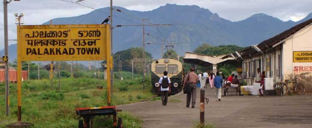 കോവിഡ്​ രോഗ ബാധിതരുടെ എണ്ണം ഉയരുന്ന സാഹചര്യത്തില്‍ പാലക്കാട് കര്‍ശന നിയന്ത്രണം