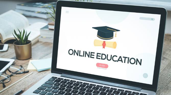 സർവ്വ ശിക്ഷാ അഭിയാന്റെ സഹകരണത്തോടെ  കുട്ടികൾക്കായി ഓൺലൈൻ പഠന സൗകര്യമൊരുക്കി  മൂഴിക്കൽ ഇൻഡിപെൻഡൻസ് ആർട്സ് & സ്പോർട്സ് ക്ലബ്