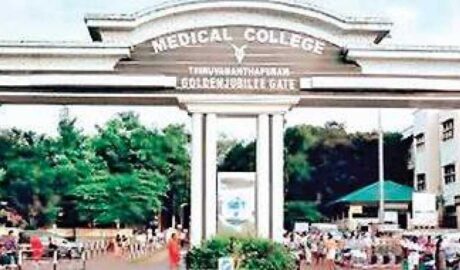 ഓപ്പറേഷൻ തിയറ്ററിൽ ഹിജാബിനു പകരം കൈയ്യും തലയും മൂടുന്ന വസ്ത്രം; പിന്തുണയ്ക്കാതെ ഐഎംഎ