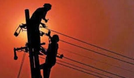 ഇലക്ട്രിസിറ്റി വർക്കർ നിയമനം: സർക്കാർ നിർദേശം അവഗണിച്ചു; ശാരീരിക യോഗ്യത കെ.എസ്.ഇ.ബി ഒഴിവാക്കി