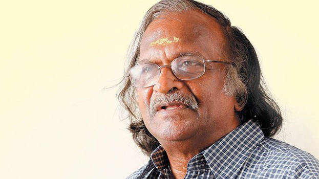 പ​ത്മ​പ്ര​ഭാ പു​ര​സ്‌​കാ​രം ശ്രീ​കു​മാ​ര​ന്‍ തമ്പി​ക്ക്