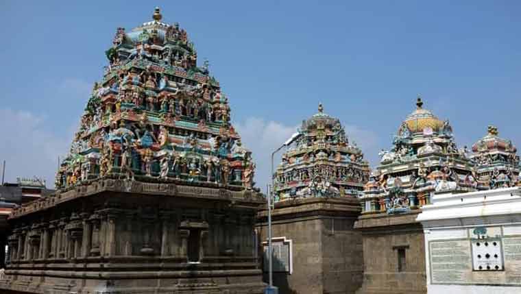 ക്ഷേത്ര ഭൂമി എല്ലായ്പ്പോഴും ക്ഷേത്രങ്ങളുടേതു തന്നെ: മദ്രാസ് ഹൈക്കോടതി ക്ഷേത്ര ഭൂമി എല്ലായ്പ്പോഴും ക്ഷേത്രങ്ങളുടേതു തന്നെ: മദ്രാസ് ഹൈക്കോടതി