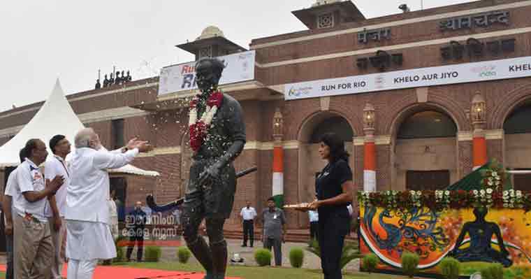രാജീവ് ഗാന്ധി ഖേൽ രത്ന ഇനി ഹോക്കി മാന്ത്രികൻ ധ്യാൻ ചന്ദിന്റെ പേരിൽ ; ചരിത്ര പ്രഖ്യാപനം നടത്തി പ്രധാനമന്ത്രി