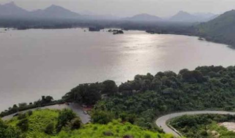 500 വര്‍ഷം പഴക്കമുള്ള ഡാമില്‍ വിള്ളല്‍; മുള്‍ മുനയില്‍ കിഴക്കന്‍ ആന്ധ്ര