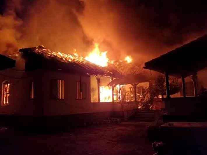 വടകര ഓഫീസ് തീപിടുത്തം; ആന്ധ്ര സ്വദേശി കസ്റ്റഡിയിൽ