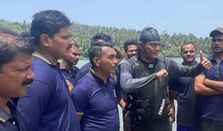 ബോചെ അമീന്‍ റെസ്‌ക്യൂ ടീം കണയങ്കോട് കായലില്‍ നടത്തിയ പരിശീലനം ശ്രദ്ധേയമായി