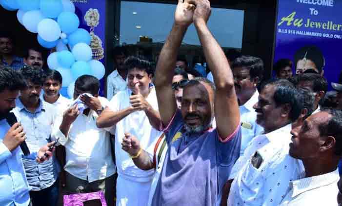 ബോചെ ഗോള്ഡ് ലോണിന്റെ 157 ാമത് ബ്രാഞ്ച് ചിക്കബല്ലാപൂരില് ബോചെ ഗോള്ഡ് ലോണിന്റെ 157 ാമത് ബ്രാഞ്ച് ചിക്കബല്ലാപൂരില്