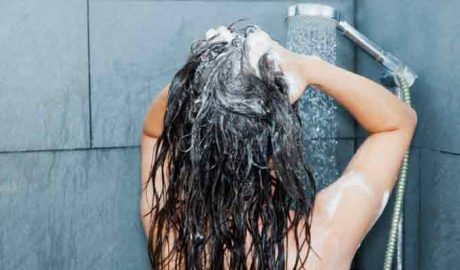 സമൂഹമാ‌ധ്യമത്തിൽ ഫോളോവേ‌ഴ്സിനെ കൂട്ടാൻ ഭാര്യയുടെ കുളിമുറി ദൃശ്യം പങ്കുവച്ച് യുവാവ്