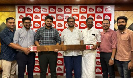 ത​ടി വ്യ​വ​സാ​യ​ത്തി​ൽ വി​പ്ല​വം സൃ​ഷ്ടി​ക്കു​ന്ന ഉ​ത്പ​ന്ന​വു​മാ​യി  ‘ഹി​ൽ വു​ഡ്’​ജ​ന​ങ്ങ​ളി​ലേ​ക്ക്