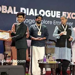 പത്തൊമ്പതാം വയസിൽ ഏറ്റവും പ്രായം കുറഞ്ഞ സംരംഭകനായി: അന്താരാഷ്ട്ര അംഗീകാരത്തിൽ നിറവിൽ അമല്ലാജ് പത്തൊമ്പതാം വയസിൽ ഏറ്റവും പ്രായം കുറഞ്ഞ സംരംഭകനായി: അന്താരാഷ്ട്ര അംഗീകാരത്തിൽ നിറവിൽ അമല്ലാജ്