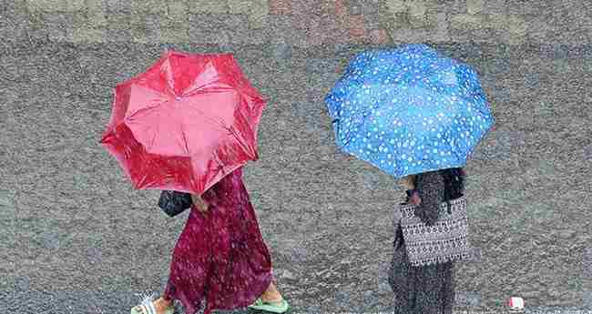 സംസ്ഥാനത്ത് ഇന്നും മഴ കനക്കും; ഏഴ് ജില്ലകളിൽ ​യെല്ലോ അലർട്ട്, മത്സ്യബന്ധനത്തിന് വിലക്ക്