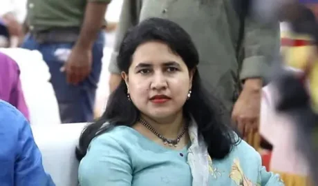 വീണയുടെ സ്വത്തുവിവരങ്ങൾ തേടി ഇ.ഡി. സംഘം പിണറായിയിൽ