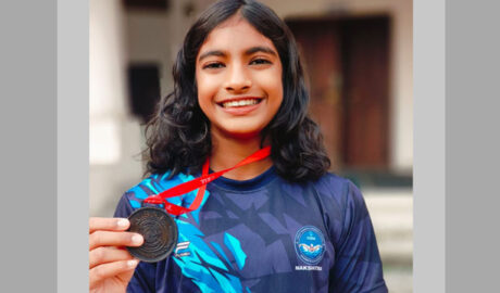 സി.ബി.എസ്.ഇ സൗത്ത് സോൺ നീന്തൽ മത്സരം: നക്ഷത്ര സമിത്തിന് വെങ്കല മെഡൽ തിളക്കം!